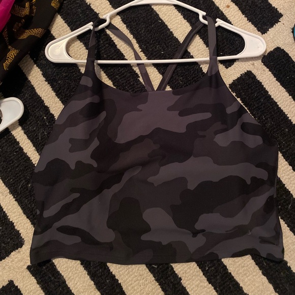 Never worn - Picture 2 of 3